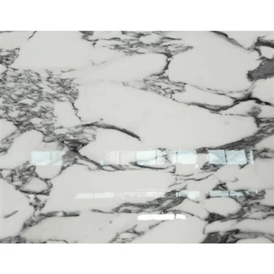 Arabescato z białego marmuru