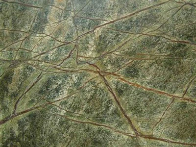 Zielony marmur z lasu deszczowego